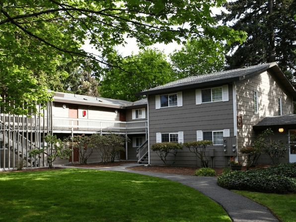 Maple Grove Apartments | 2851 Steilacoom Blvd, Steilacoom, WA
