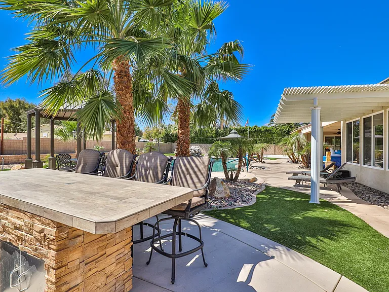 80445 Paria Way — Photo 44
