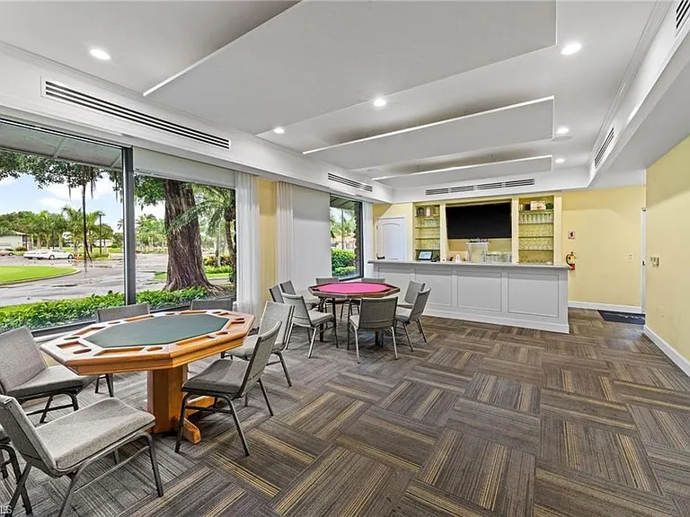 200 Palm Dr #7-R — Photo 24