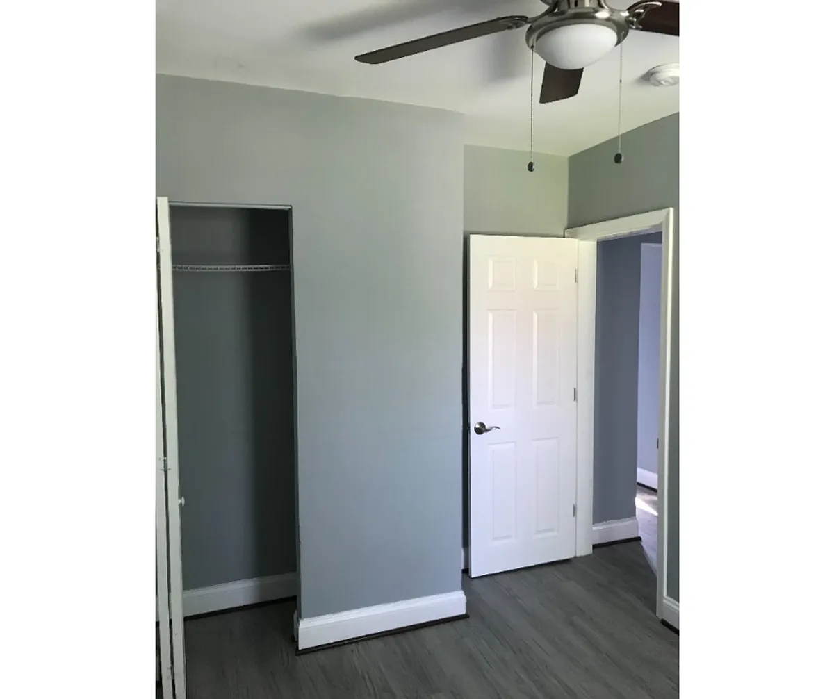 Building Photo - 5324 Ready Ave #C-750