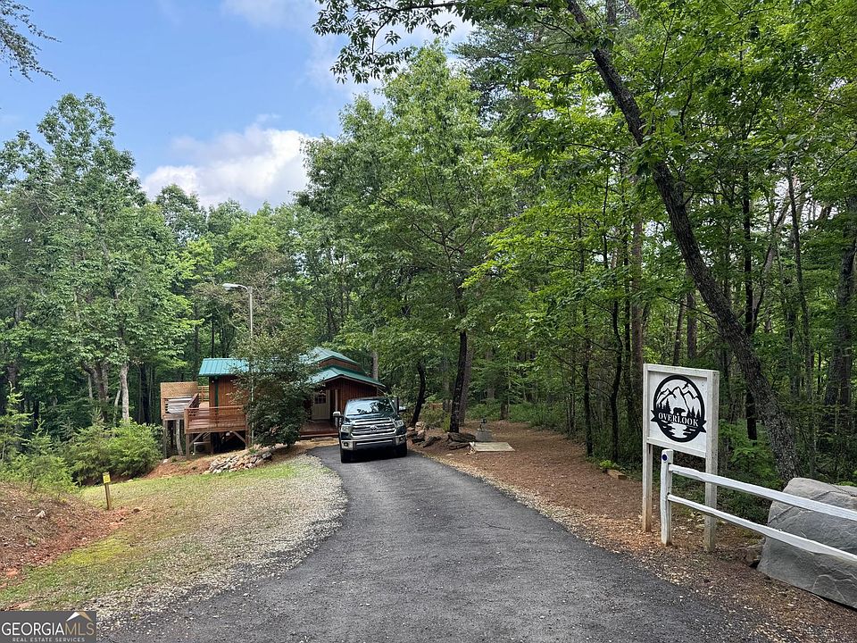 1st image of 225 Overlook Cir