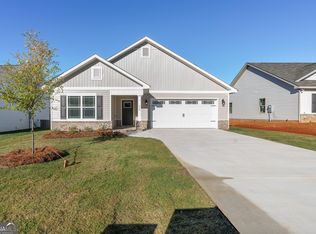 176 Red Tail Cir, Byron, GA 31008