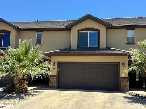 2520 Blackhawk Dr #30 Photo 1