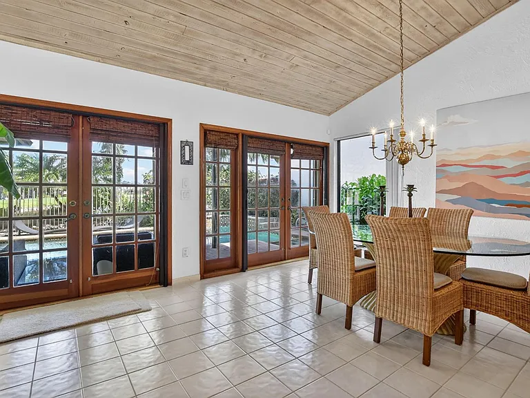 22519 Esplanada Cir W — Photo 16