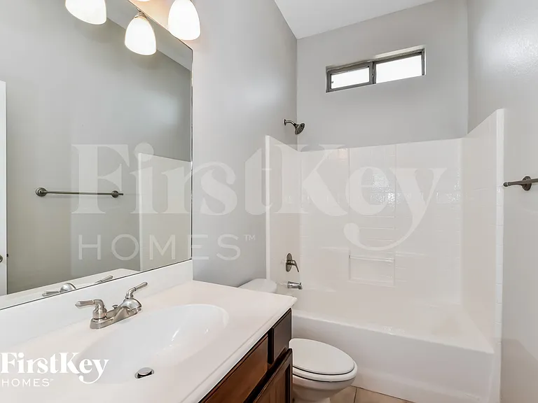 4203 Lucy Ln — Photo 13