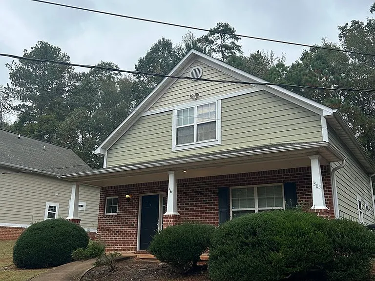 1585 Cedar Shoals Dr — Photo 3