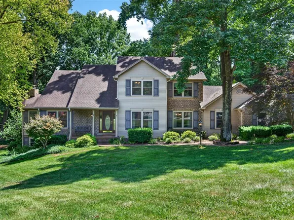 730 Scottsborough Cir, Bowling Green, KY 42103