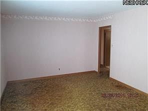 4th image of 941 Tweed Dr