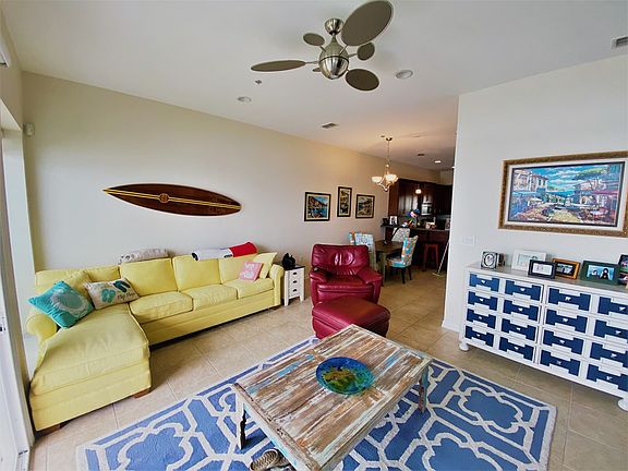2nd image of 100 W Harbor St #2