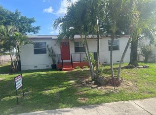 7553 Farragut St, Hollywood, FL 33024