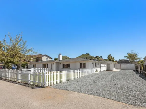 1411 Flag Ln, El Cajon, CA 92021