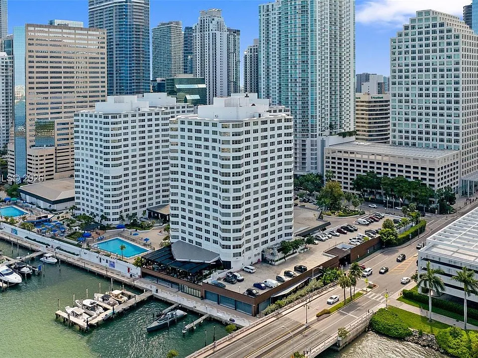 801 Brickell Bay Dr #361