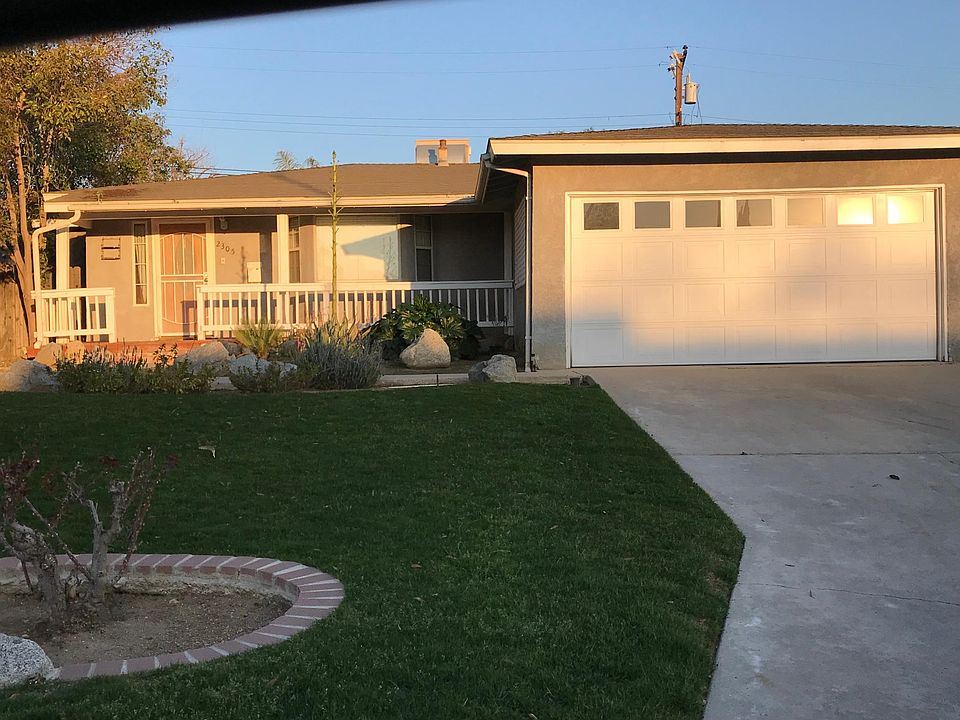 1st image of 2305 Corrientes St