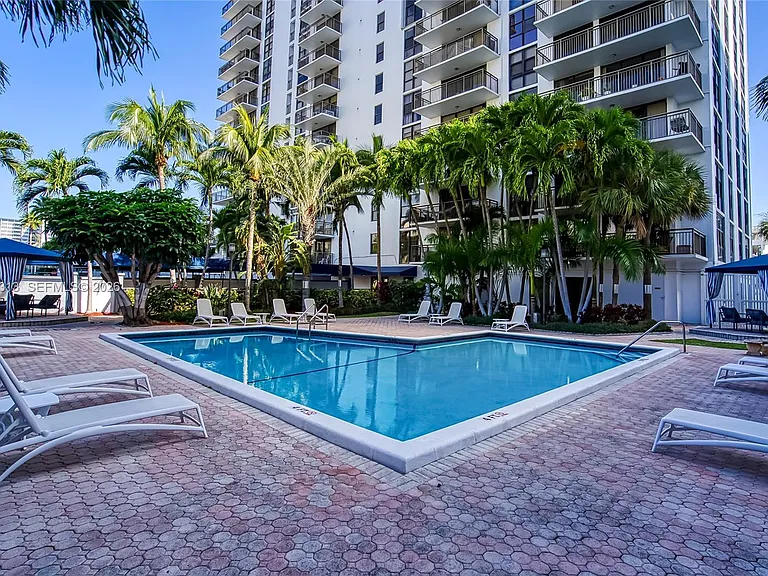 3031 N Ocean Blvd #406 — Photo 47