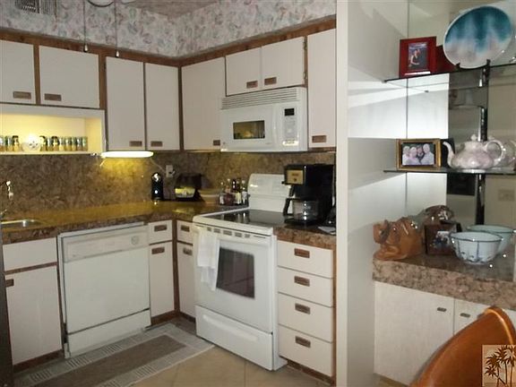 3rd image of 1407 Sunflower Cir S