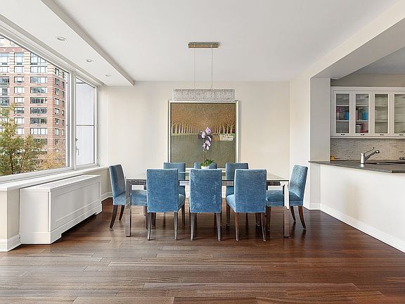 3rd image of 80 Riverside Blvd APT 5J