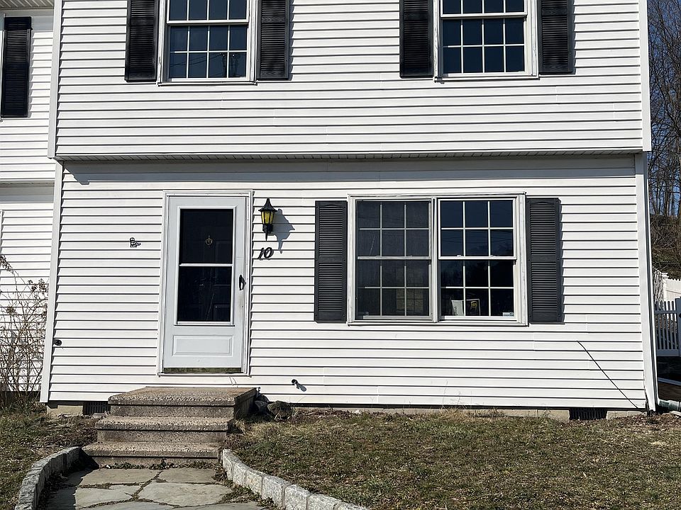 1st image of 10 W Main St #1