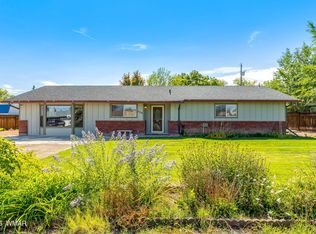 730 W 12th St, Saint Johns, AZ 85936