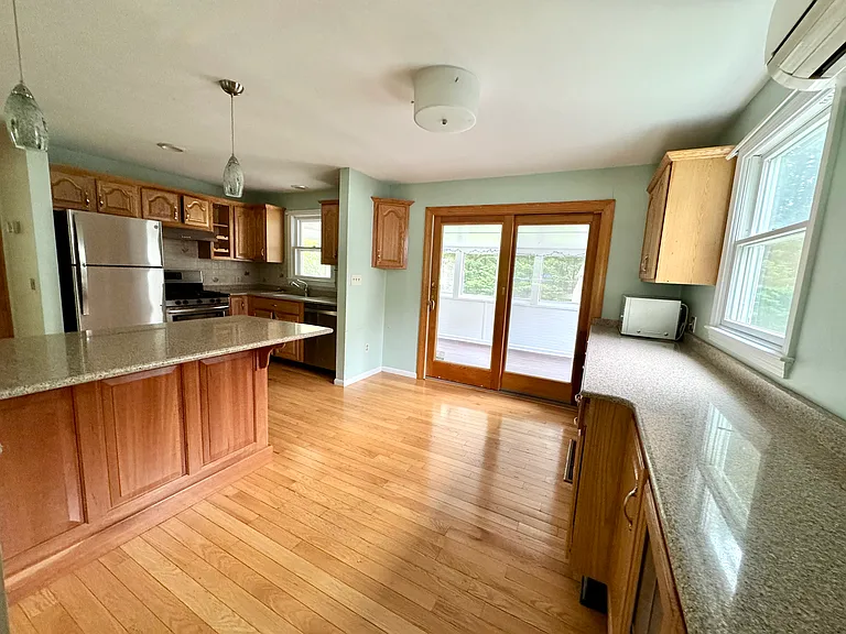 5 Barton Ln — Photo 9