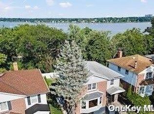 28-27 Little Neck Blvd, Bayside, NY 11360
