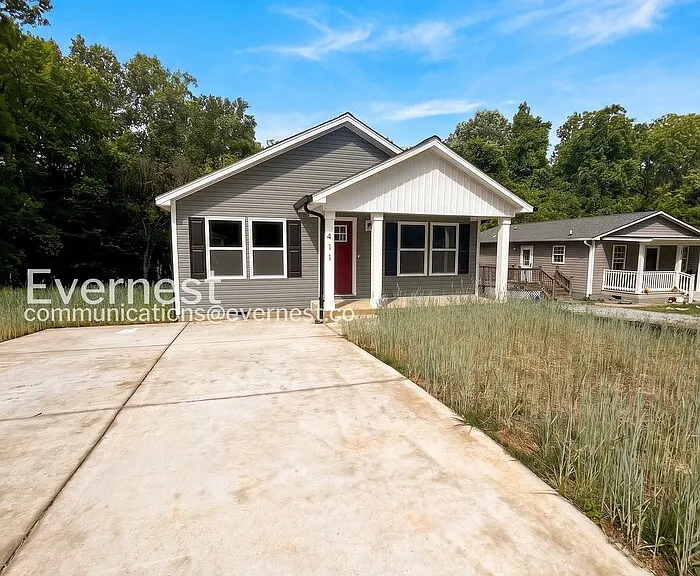 411 E Torbush Dr — Photo 1