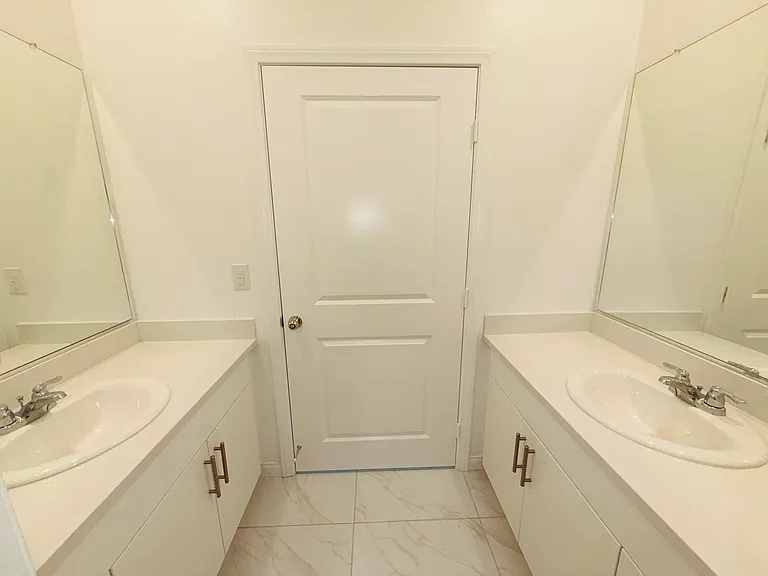 39171 Quixote Ct — Photo 13