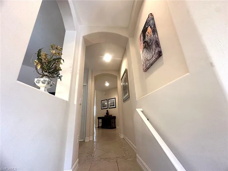 1634 Tarpon Bay Dr S #202 — Photo 3