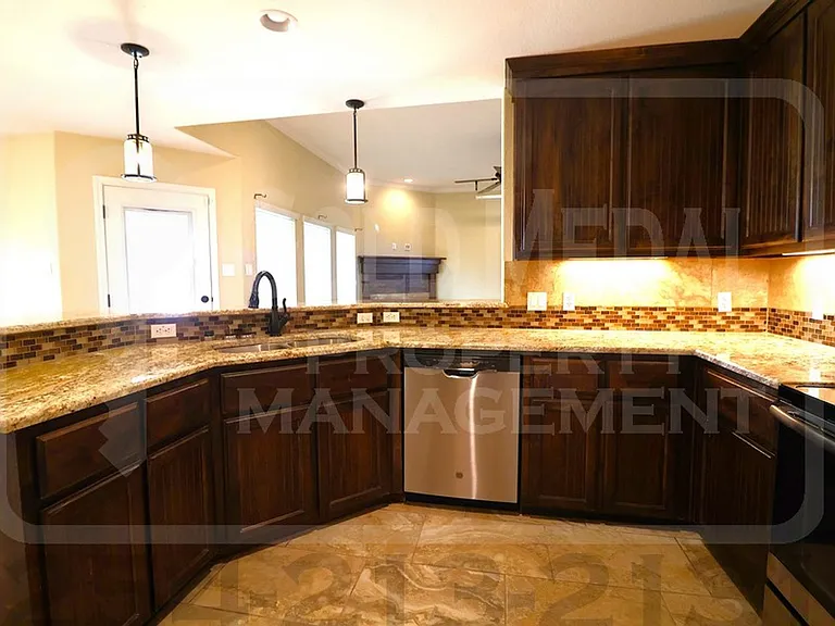 6009 Cordillera Dr — Photo 12