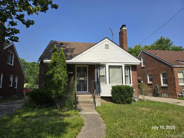 19353 Strasburg St, Detroit, MI 48205