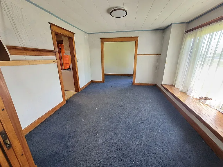 710 Maplewood Rd #1 — Photo 12