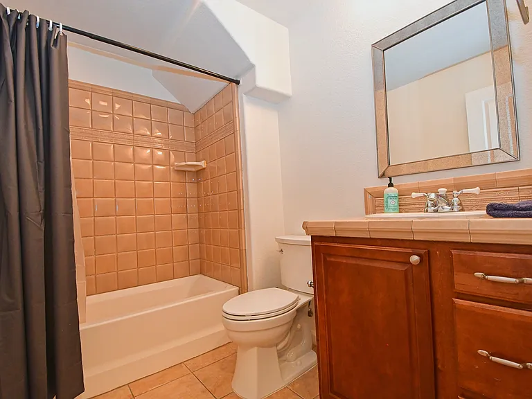 1616 Spicewood Cir — Photo 24