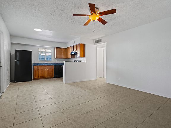 5-web-or-mls-1653 W Yucca St_10012025