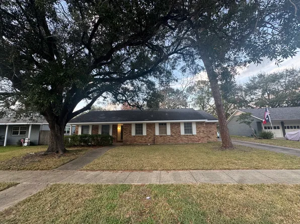 10227 Catlett Ln, La Porte, TX 77571