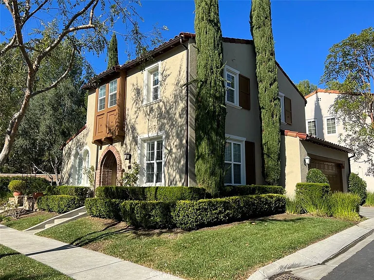 53 Bellwind — Photo 1