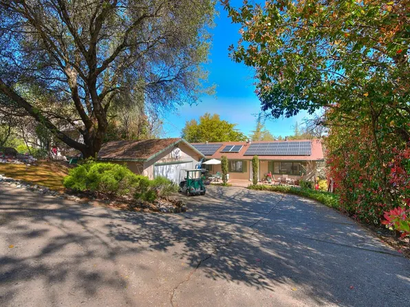 22536 Sunset Ridge Dr, Auburn, CA 95602