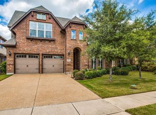 1047 Dunhill Ln, Forney, TX 75126