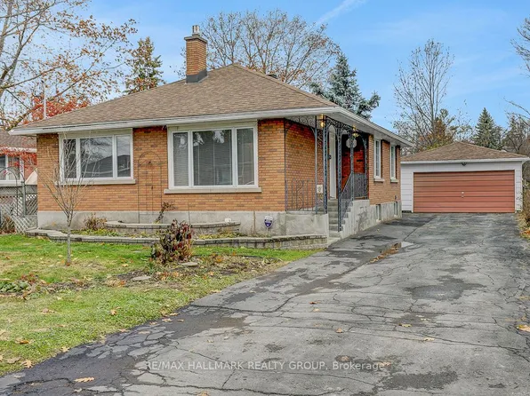 13 Dunham St, Ottawa, ON K1J 7L5