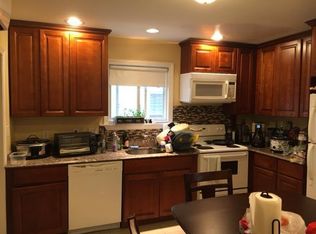 103 Arlington St #1, Watertown, MA 02472