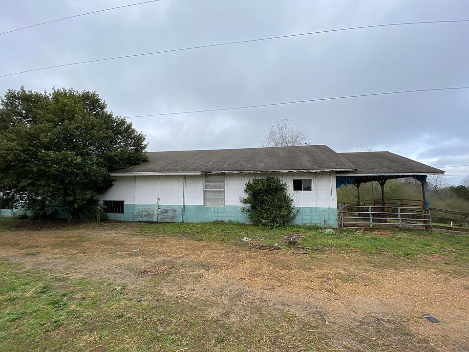 2nd image of Lamon Chapel Rd