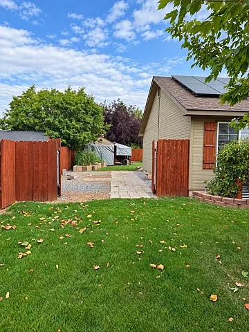 3 bed, 1703 sqft, $3,000 — Photo 2