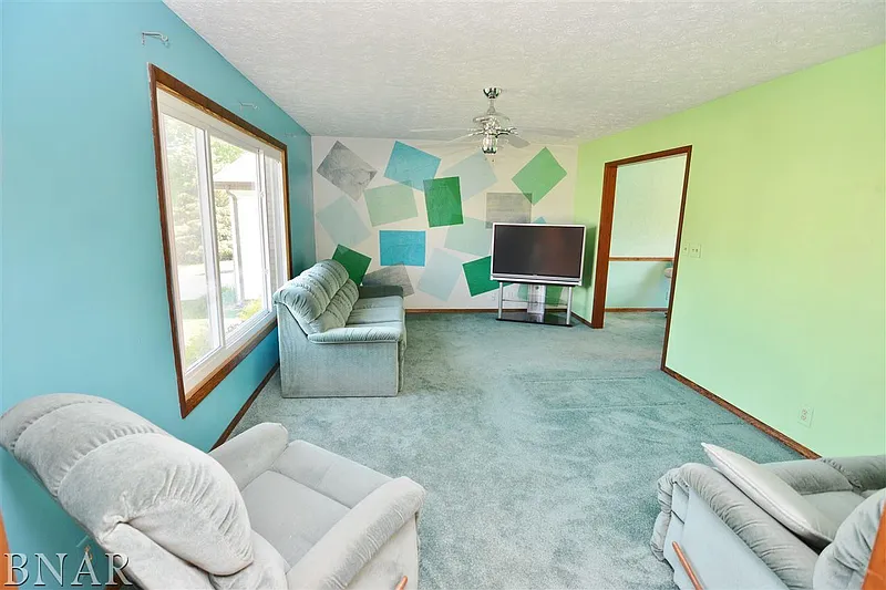 Thumbnail 13