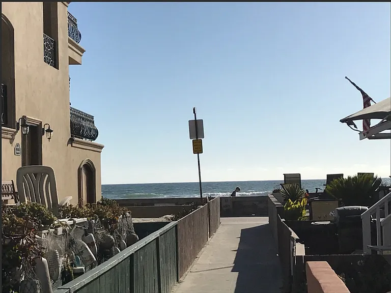 712 1/2 Zanzibar Ct #712.5 — Photo 21