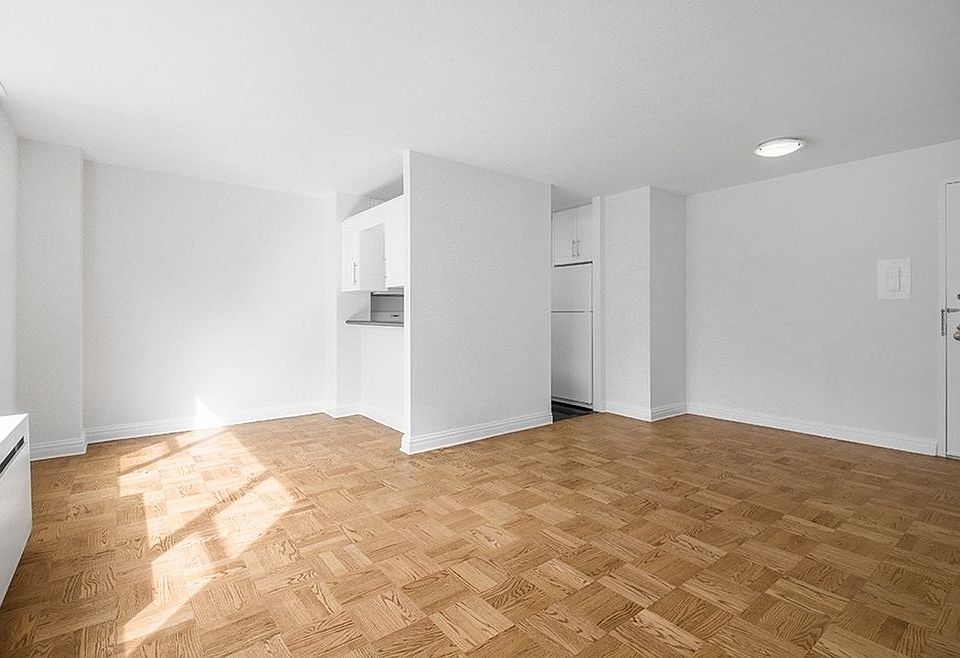 1st image of 400 E 71st St APT 5t