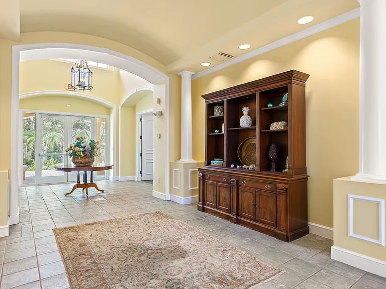 5060 Fairways Cir #F101 — Photo 16