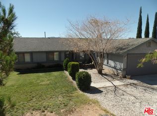7153 Dalscote St, Hesperia, CA 92345