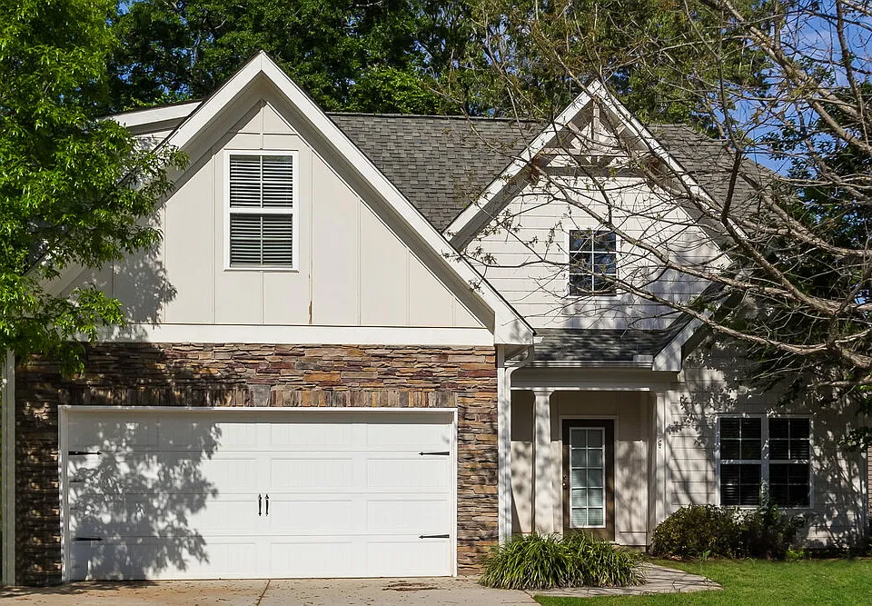 34 Cliffhaven Cir