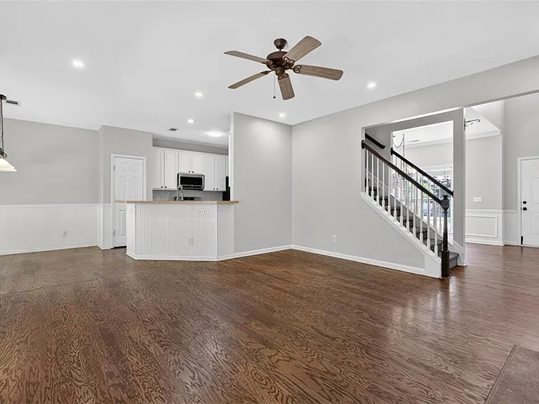 28 Stonehenge Ct — Photo 14