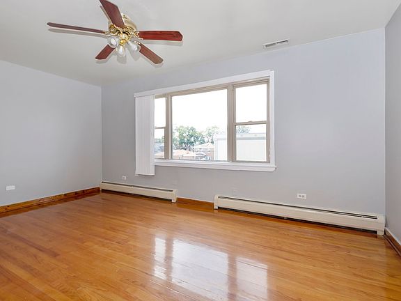3rd image of 6300 S Kostner Ave #4401-03