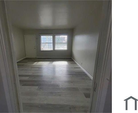 4th image of 1855 W 87th St Unit 5