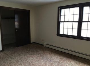 (Undisclosed Address), Manchester, CT 06040